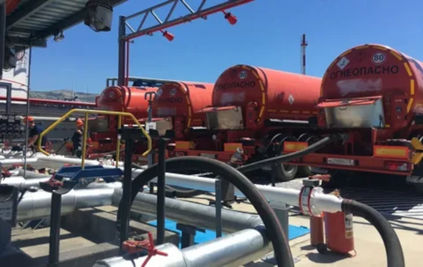 55202_04.jpg 55202_04.jpg