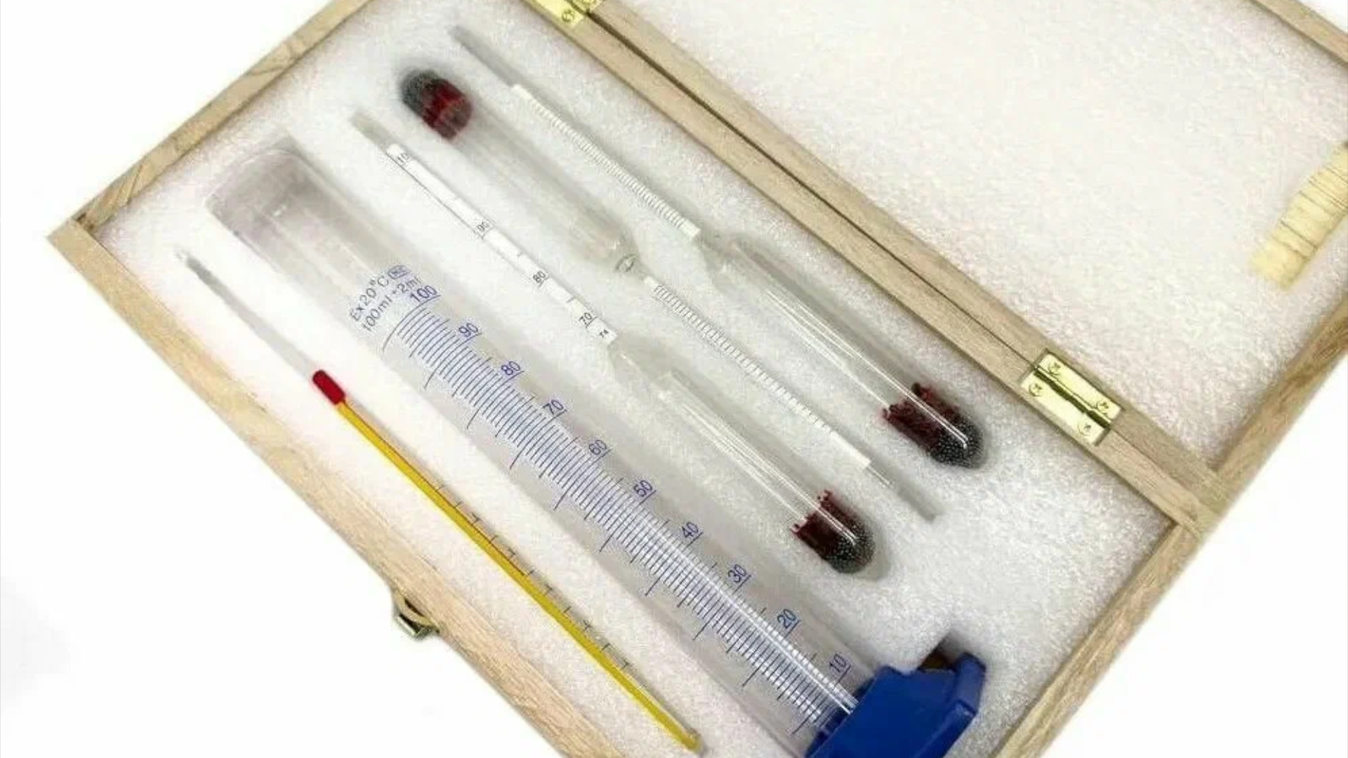 Простой набор инструментов позволяет выявить 80% проблем с качеством топлива.